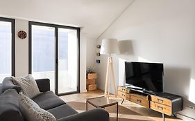 Joivy Bairro Alto 2-Br Apartment With Large Terrace